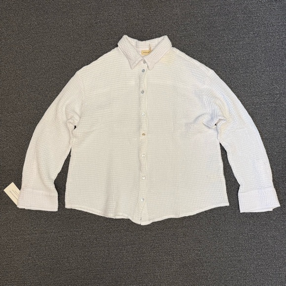 DONNI. The Waffle Button Down in Powder - Picture 1 of 15